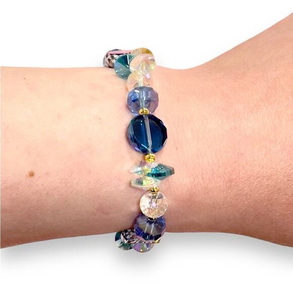 Blue Swarovski Beaded Bracelet - Picture 7 of 9